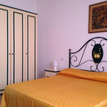 Appartamenti Rena Majore Aglientu Esterno foto